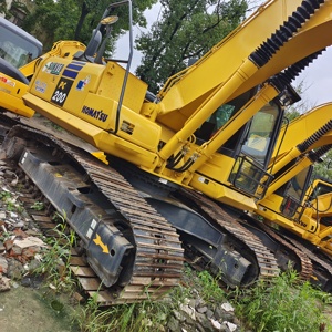 Excavatrice sur chenilles Komatsu PC200-8 d'occasion de 20 tonnes, origine Japon, modèle 2022, avec pompe PLC et composants essentiels de roulement, à vendre - Product Image 3