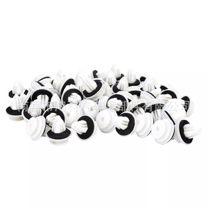 Nylon <b>Car</b> Door Panel <b>Clip</b> 90467-10188 50Pcs For Repair Replacement Auto Fastener - Product Image 1