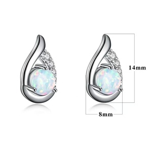 Boucles d'oreilles clous Blaike en opale de feu blanche pour femme, style vintage, couleur or rose noir et argent, ailes d'ange mignonnes en laiton, pour fiançailles et fêtes - Product Image 3