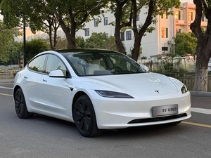 รถยนต์ไฟฟ้า Tesla Model 3 ปี 2025 รุ่น Long Range 753 กม. ขับเคลื่อนสี่ล้อ พวงมาลัยซ้าย ผลิตในจีน รถยนต์หรูพลังงานใหม่ยอดนิยม - Product Image 3