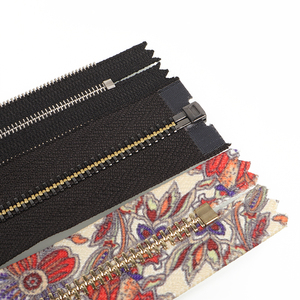 Chất Lượng Cao Sáng Bóng Bạc #<span class=keywords><strong>5</strong></span> 50Cm Mở Cuối Kim Loại Dây Kéo Cao Bóng Đồng Răng Cho Áo Khoác Áo Khoác Quần Quần Áo - Product Image 4