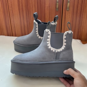 2025 Mùa Thu Và Mùa Đông Uggs Len Khởi Động Sang Trọng Thiết Kế Nền Tảng Đi Bộ Giày Chiều Cao Tăng Phụ Nữ Của Uggs Giản Dị Khởi Động - Product Image 4