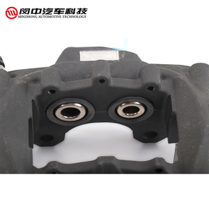 <span class=keywords><strong>D</strong></span>'alliage de Fonte <span class=keywords><strong>D</strong></span>'aluminium Étrier 4 Pistons Refit Voiture Véhicule Monobloc Étrier De Frein Pour Benz <span class=keywords><strong>C</strong></span>/<span class=keywords><strong>E</strong></span>/<span class=keywords><strong>S</strong></span>/SL AMG4 / AMG 4 - Product Image 2