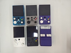 DC40V レトロハンドヘルドゲームコンソール 4.0 インチ IPS スクリーン RGB ライトエフェクト Linux Wifi ゲームパッド ゲームパッドは 30+ エミュレータをサポート - Product Image 2