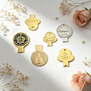 Etiquetas Metálicas de Lujo al por Mayor, Placas de Metal con Logotipo Grabado Personalizado en Aleación de Zinc Fundido a Presión para Cajas de Embalaje de Alimentos Gourmet - Product Image 3