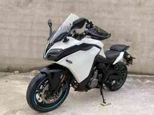 Motocicleta Deportiva de Turismo <span class=keywords><strong>MOTO</strong></span> 400GT 400cc, Bicilíndrica en Línea, Refrigerada por Líquido, Motocicleta de Gran Turismo - Product Image 5