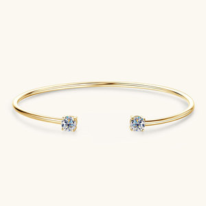 Brazalete Abierto Clásico y Sencillo de Moissanita de 0.50ct y 5mm en Talla Redonda de Plata Esterlina 925 para Mujer con Certificado - Product Image 4