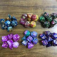 7 jeux de dés polyédriques carrés en acrylique bicolores gravés ciel étoilé avec coins arrondis pour DND Running Group Digital PRTG Game