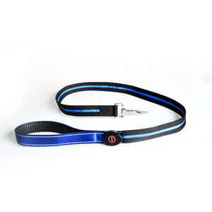 Correa LED para perros más vendida, correa para perros de nailon brillante USB con patrón sólido y focos en ambos lados para paseos nocturnos - Product Image 6