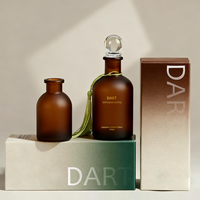 Diffuseur de parfum en verre givré vert de luxe avec bouchon en liège, flacon vide mat vert sauge pour huile aromatique