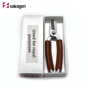 Sakagen Gekado Yuhua Road Shear, sécateur floral japonais importé pour l'utilisation en jardinage et en fleuriste, manche en cuir marron/argenté - Product Image 4