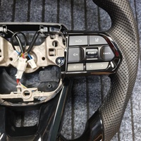 Volant sport en cuir premium noir brillant J Auto pour Land Cruiser 150 200 LC300 LC70 Fortuner Hilux 6 branches