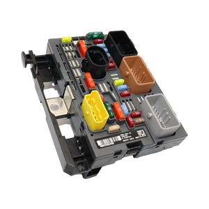 Ensemble de boîte à fusibles de moteur automatique 9807028780 9807028880 9675878480 9807028680 pour <span class=keywords><strong>Citroen</strong></span> - Product Image 3