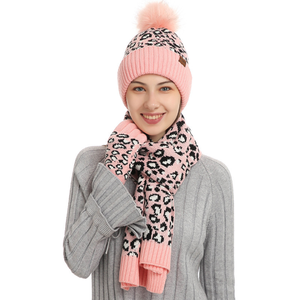 Vente en gros 2025 Vente chaude <span class=keywords><strong>Ensemble</strong></span> cadeau d'hiver de luxe pour femmes Mode 3 pièces <span class=keywords><strong>Ensemble</strong></span> <span class=keywords><strong>écharpe</strong></span>, gants et chapeau en tricot léopard chaud d'hiver - Product Image 6
