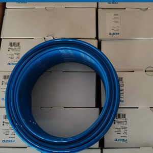 Tube pneumatique Festos 525474 PAN-V0-6X1-RT -30°C à 90°C résistant aux températures pour chaîne énergétique - Product Image 1