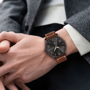 Reloj de Cuarzo para Hombre TOMI T035, Estilo Simple, Caja de Aleación, Correa de Cuero, Reloj de Pulsera Deportivo y Elegante para Hombre - Product Image 1