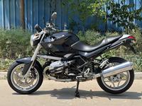 Motocyclette Boxer R1200R, moteur en excellent état. Moteur bicylindre à cylindrée de 1170 cm³, ABS et freins intégrés, entièrement fonctionnel.