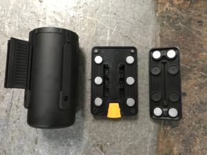 Barriera rimovibile per montaggio a parete con cintura retrattile completa in acciaio inossidabile - Product Image 4