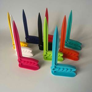 Clips para Toallas de Playa - Tamaño Jumbo para Segurar sus Toallas, Perfectos para Playa, Piscina, Crucero, Camping y Actividades al Aire Libre - Product Image 3