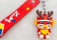 Prix Abordable Chaîne de Clé de Voiture 3D Dessin Animé PVC Anime, Pendentif Jouet en Peluche Poupée Sac, Porte-clés et Accessoires
