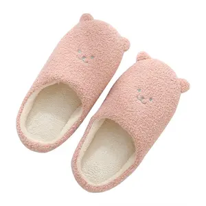 2021 mulher inverno quente difusa fluffy Animal bonito urso chinelo home indoor