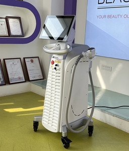 Máquina de Depilación Láser de Diodo de 2000W y 808nm para Uso Profesional en Salón, Equipo de Depilación Permanente con Sistema de Superenfriamiento - Product Image 5