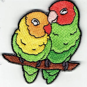 Parches Termoadhesivos Personalizados de Tela de Sarga Bordada con Logotipo de Marca para Ropa, Insignias de Eventos y Emblemas de Estrellas al por Mayor - Product Image 1