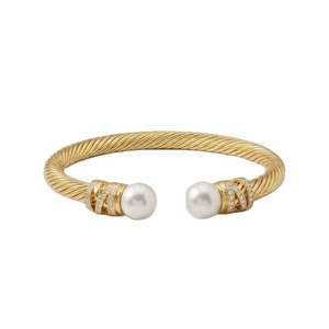 กำไลข้อมือผู้หญิงทรงงูประดับเพชรซิร์คอนชุบทอง 18K คุณภาพสูงจาก Luxury Charm Wholesale เครื่องประดับแฟชั่น - Product Image 1