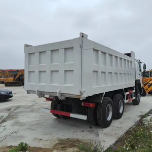 Top vente HOWO371 blanc Original peinture moteur Diesel Durable 6x4 roue d'entraînement Construction machines camion de l'usine - Product Image 5