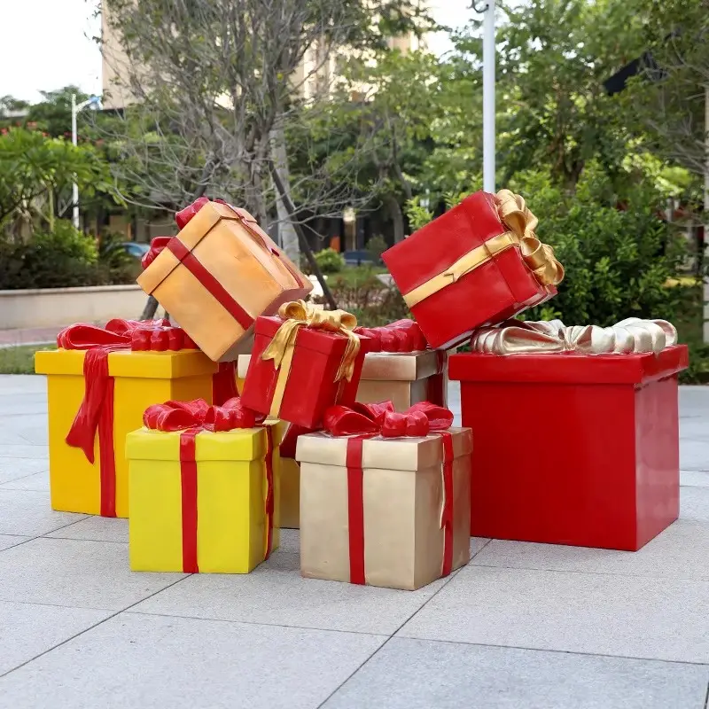 A grandezza naturale in fibra di vetro regalo di natale statua in resina xmas santa per la decorazione di natale