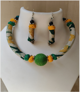 Collar de Moda para Mujer, Diseño Vintage con Forma de Corazones, Tela de Algodón con Cuentas, Nueva Tendencia - Product Image 2