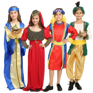 ZBH1985 Disfraz Deluxe De Príncipe Árabe Aladdin – Vestido Blanco Y Dorado Con Tocado De Plumas, Ideal Para Cosplay Y Actuaciones
