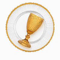 Assiette de présentation de 13 pouces à bord peint pour mariage, banquet, fête, location de vaisselle, ensemble de gobelets en verre gaufré coloré en gros