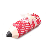 Fournisseur direct de boîtes cadeaux créatives en forme de crayon, colorées et à thème dessin animé, pour les fêtes d'enfants et les cadeaux de la Journée des enfants.
