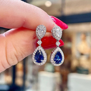 Orecchini Pendenti da Donna Blu Reale con Zirconi CZ, Gioielli alla Moda con Pietre Blu Zaffiro per Ufficio, Uso Quotidiano, Feste e Serate Eleganti - Product Image 3