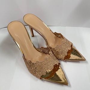 Collection Été 2025 Huizhou – Sandales à talons aiguilles super hauts et fins, style européen et américain, à bout pointu, avec empeigne en maille ouverte à l'arrière - Product Image 1