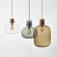 Suspension en verre pour fond de salon moderne et simple Barre lumineuse nordique design pour hôtel Lustre pour bouteille en verre de bar