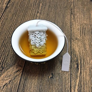 Infuseur à thé en silicone en forme de tour de crânes, en vrac - Product Image 6