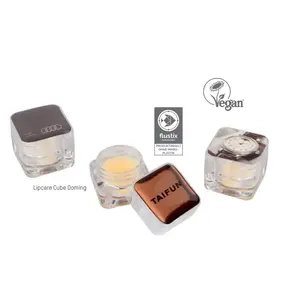 Baume à lèvres LIPCARE CUBE gadgets durables - Product Image 1