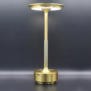 İskandinav USB şarj edilebilir Tischleuchte dokunmatik karartma lüks metalik led lampe restoran Bar kablosuz akü altın masa lambası