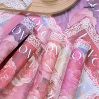 Buket Mawar Kertas Kraft Minimalis Gaya Renda untuk Hari Valentine, Permukaan Mengkilap, Ukuran 1 Meter X 1 Meter, Latar Belakang