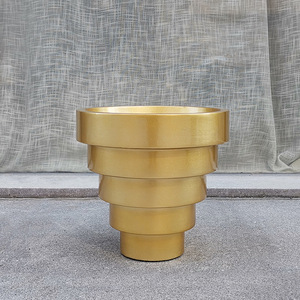 <span class=keywords><strong>Maceta</strong></span> de Fibra de Vidrio Reforzada con Plástico, Diseño Cónico Invertido de Cinco Niveles, Simple y Creativo, Venta Directa de Fábrica - Product Image 4