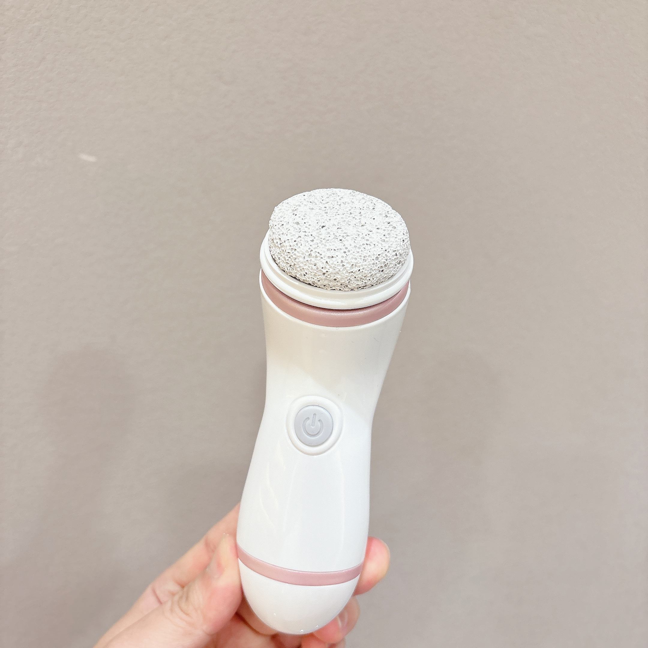 ORANGLES 4-in-1 Multifunctional Sonic Facial Cleansing Brush | Portable Travel Skin Scrubber for Blackhead & Blemish Removal – orangles Kuwait - angled perspective - presenting advantages - Image 4 of 6 | fits any environment | Purchase 4-in-1 Multifunctional Sonic Facial Cleansing Brush | Portable Travel Skin Scrubber for Blackhead & Blemish Removal – orangles Kuwait Michigan | Free Shipping ORANGLES