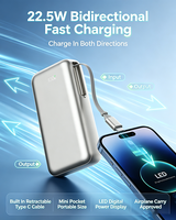 Mini batterie externe portable avec câble Type C rétractable intégré, charge rapide bidirectionnelle 22,5 W, affichage numérique LED, idéale pour l'avion