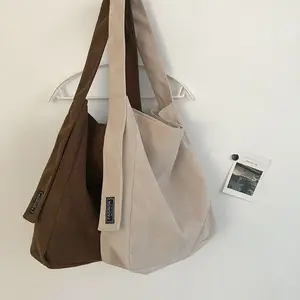 Nueva bolsa de mensajero de lona de pana personalizada de gran capacidad versátil Vintage con cremallera