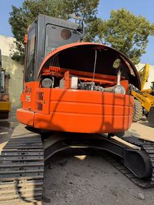 Mini pelle Hitachi Zx75 d'occasion populaire 7.5 tonnes moteur Isuzu machines hydrauliques sur chenilles importation japonaise mini pelles en vente - Product Image 5