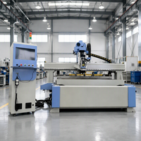 Routeur CNC YIHAI 1300x2500, graveur 380V 3.5kw 5.5kw, pour portails en bois, panneaux de clôture et travaux de jardinage