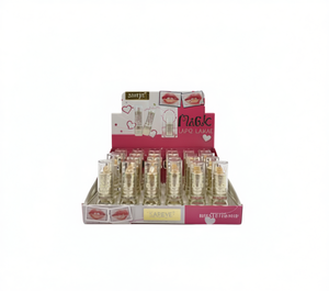 Kareve Magic Lip Gloss 6 ml, lucidalabbra con vitamina E, finitura lucida, formato regolare, rossetto liquido per donne e ragazze, trucco di bellezza - Product Image 1