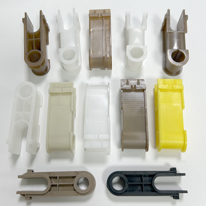 Machine de gravure de circuits imprimés pour pièces plastiques - Douille, goupille d'insertion, bande de douille en PP/PE/PEEK - Product Image 2