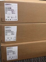 Nouveau commutateur réseau Mellanox NVDIA Quantum 2 Series 1U Rackmount MQM9790-NS2F NDR 400G 32 ports OSFP InfiniBand 51,2 Tbps AI HPC
